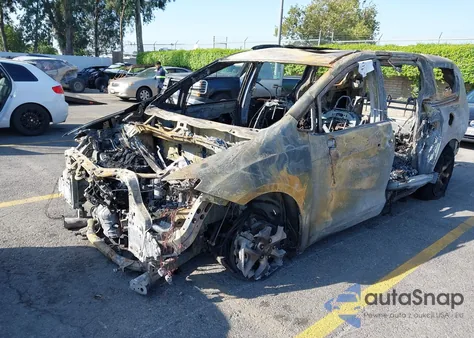 2017 Chrysler Pacifica Limited z USA, uszkodzony, nr VIN 2C4RC1GGXHR533594